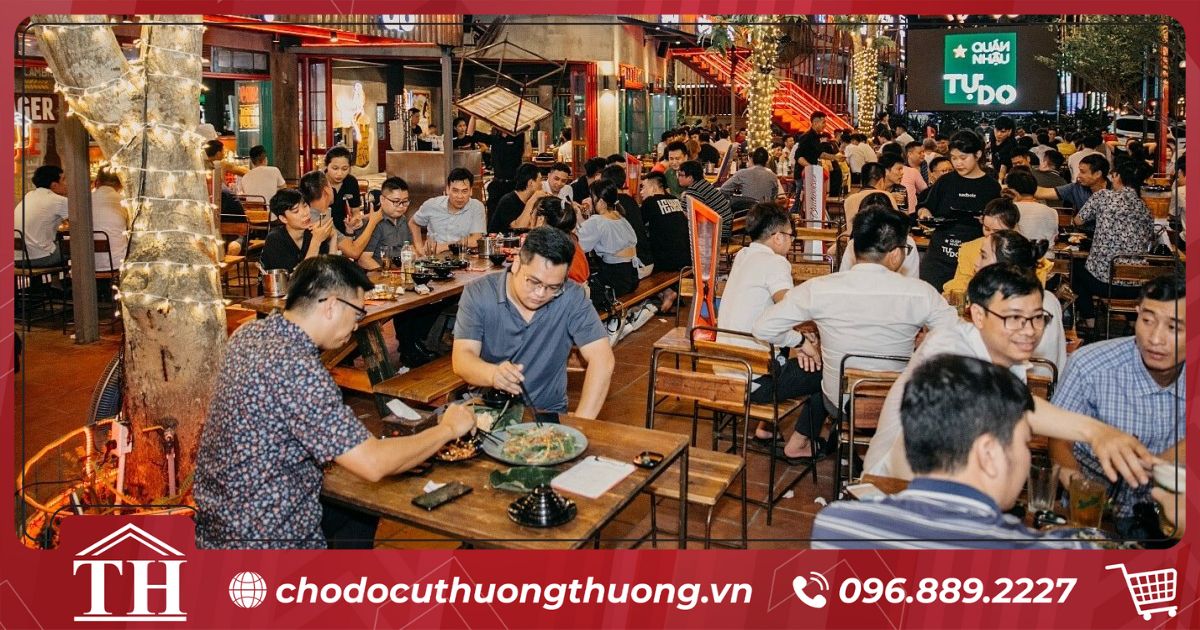bàn ghế chân sắt