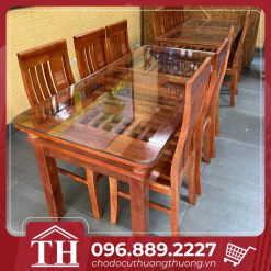 Bàn ghế gỗ sồi nhà hàng