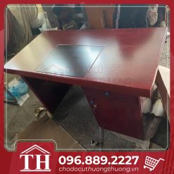 bàn làm việc có ngăn kéo