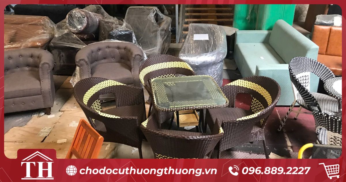Bàn ghế cafe thanh lý - Bàn ghế nhựa giả mây